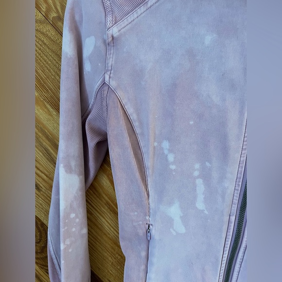 Lululemon Define Jacket - Picture 3 of 6